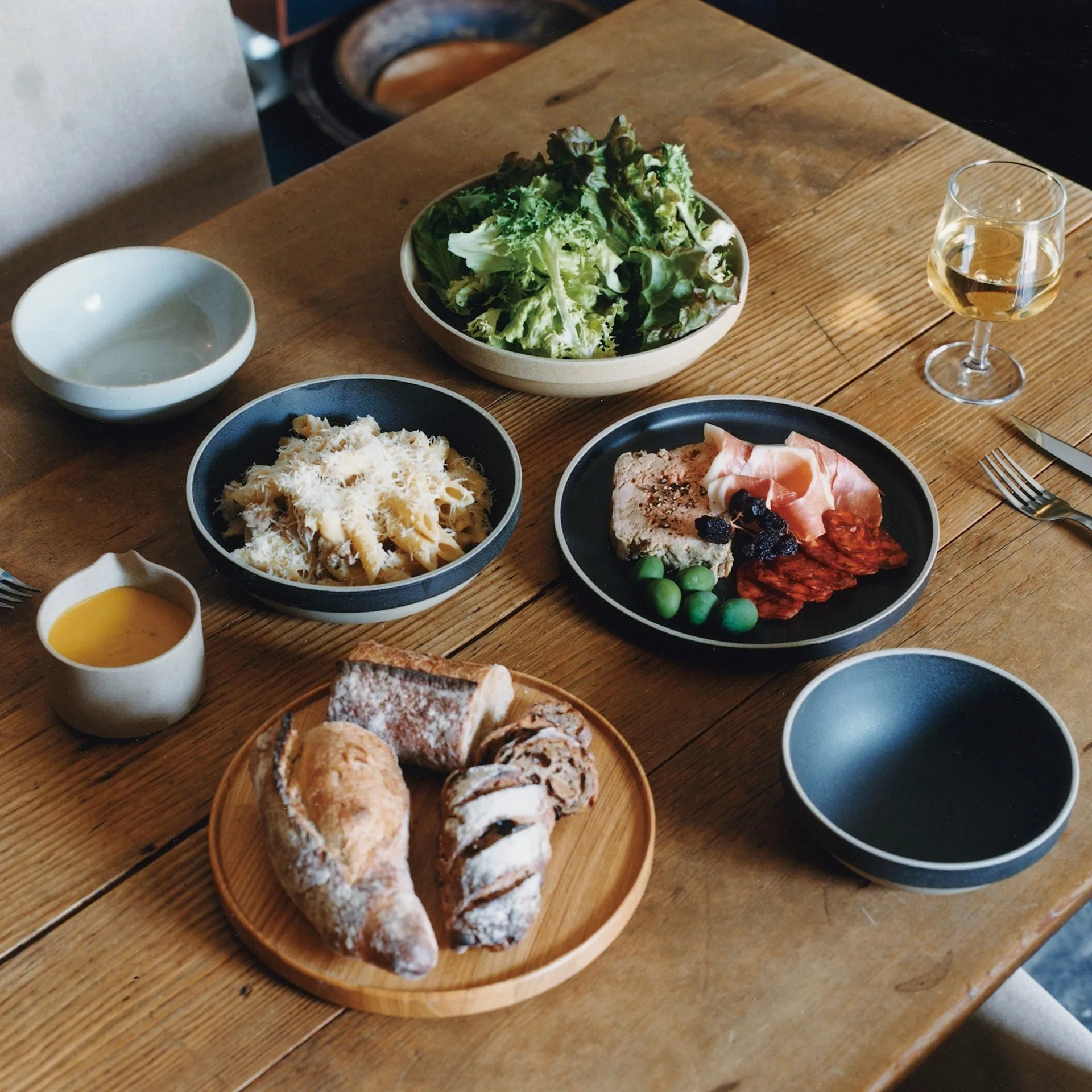 Hasami Porcelain Black Colour Plate